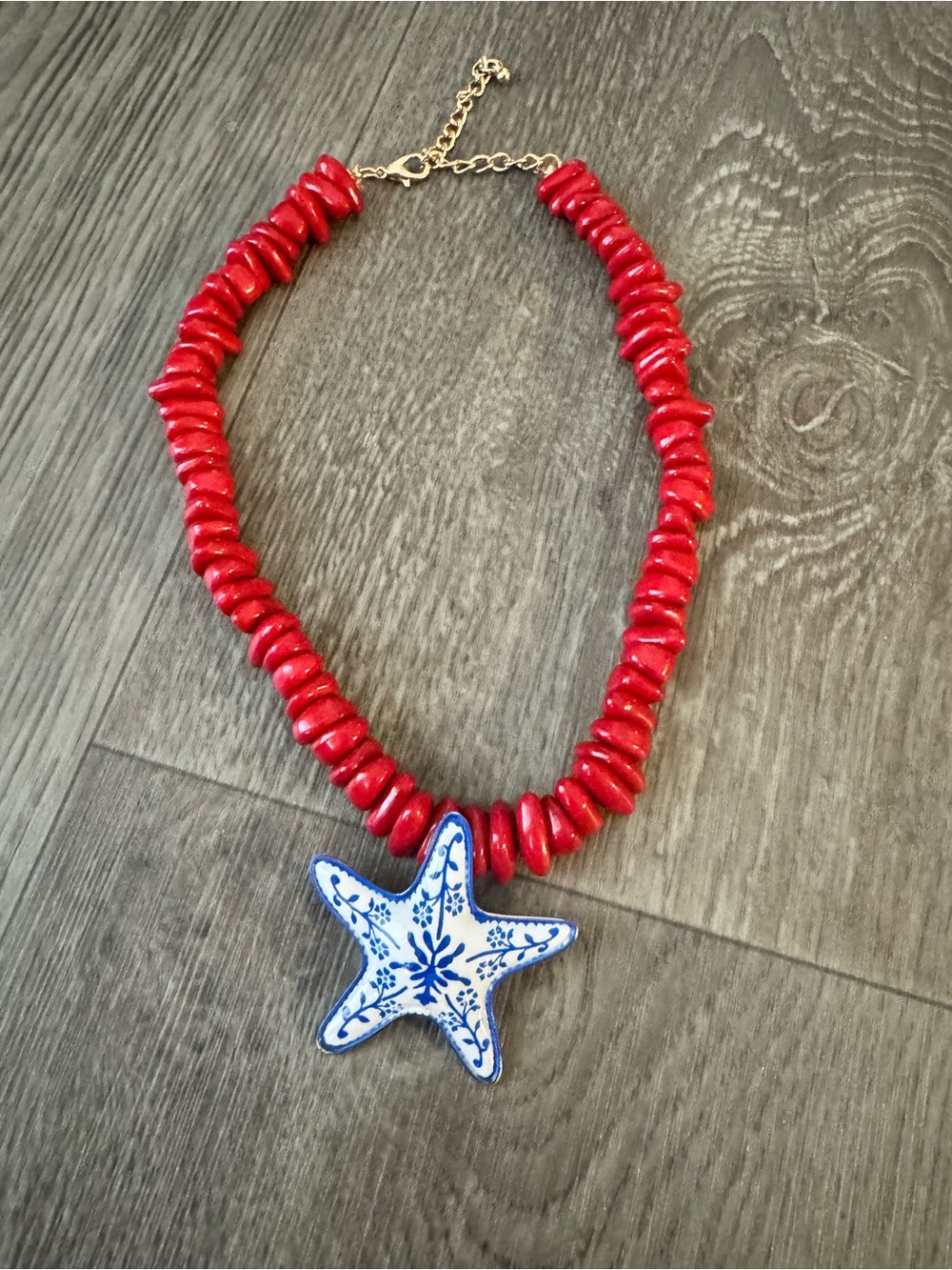 Beaded Necklace with Blue & White Starfish Pendant - Picture 3 of 8